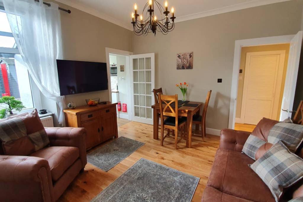 Smart & Stylish Holiday Apartment In The City Centre Inverness Eksteriør billede