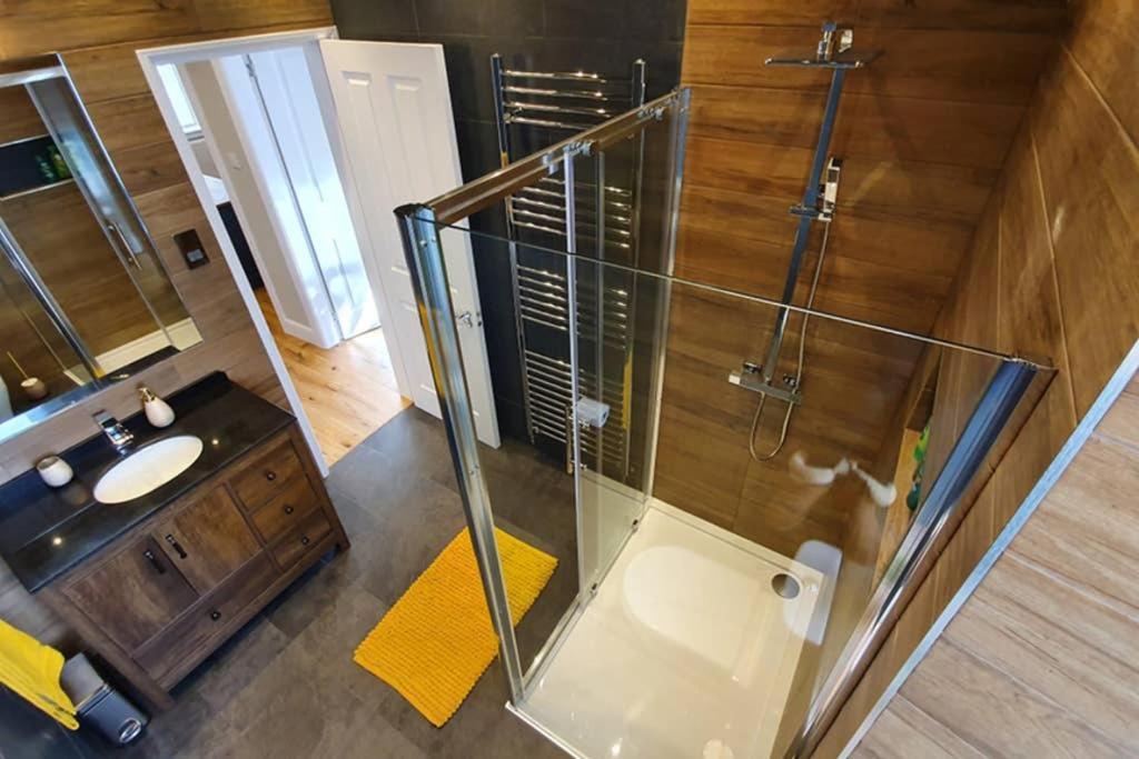 Smart & Stylish Holiday Apartment In The City Centre Inverness Eksteriør billede