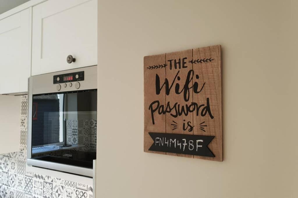 Smart & Stylish Holiday Apartment In The City Centre Inverness Eksteriør billede